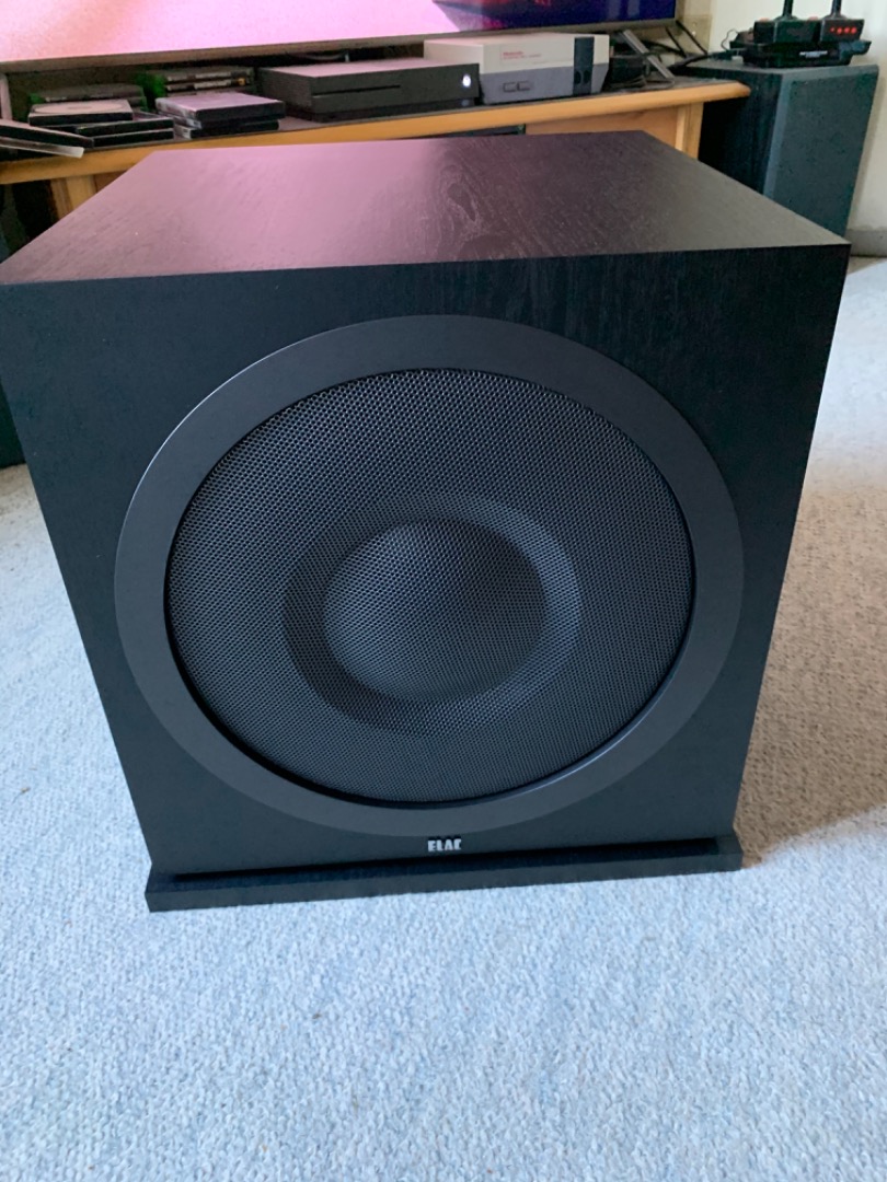ELAC Debut 2.0 SUB3030 Powered subwoofer with Bluetooth® control and auto  EQ at Crutchfield