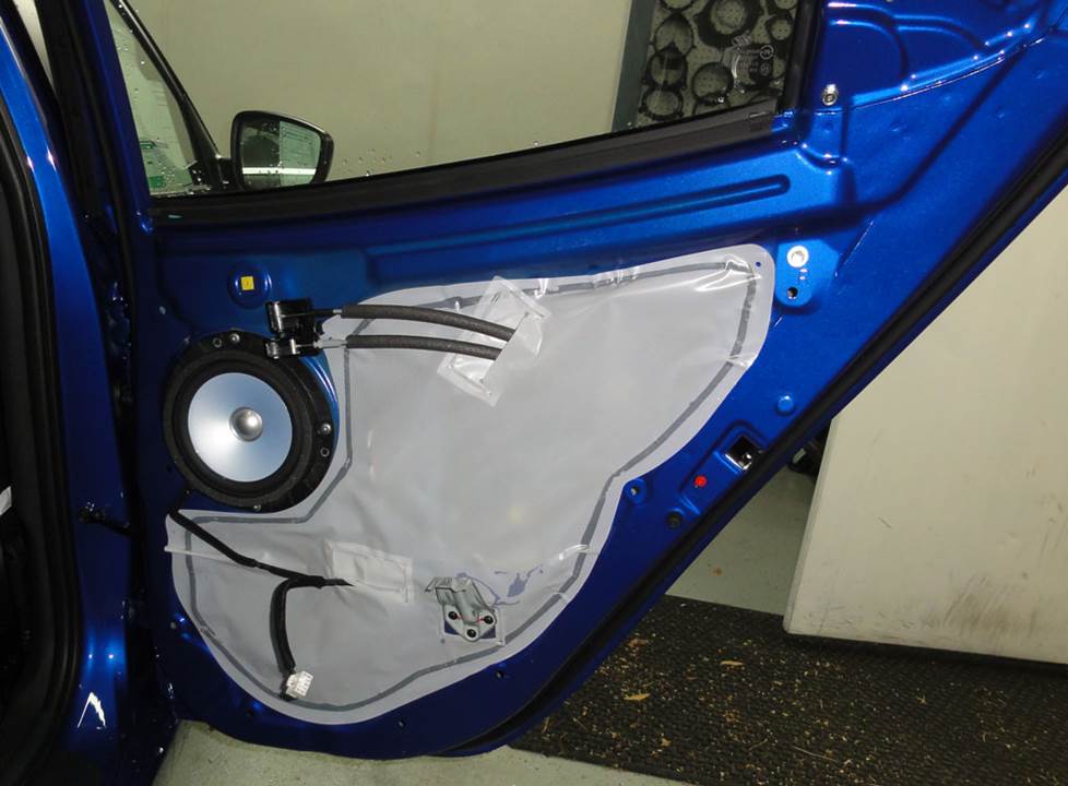 hyundai veloster rear door speaker