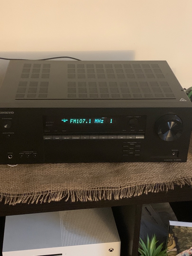 Customer Reviews: Onkyo TX-SR494 7.2-channel home theater receiver