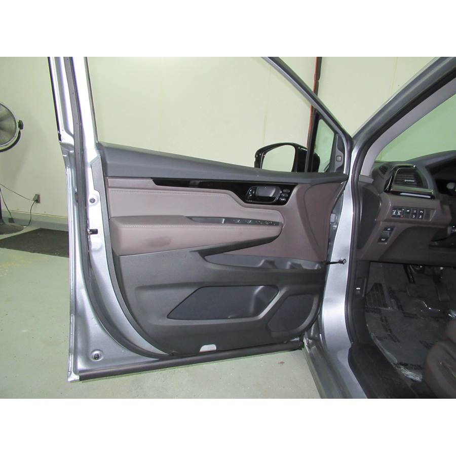2020 Honda Odyssey Front door speaker location