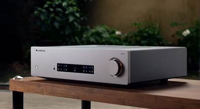 Best integrated amplifiers for 2023