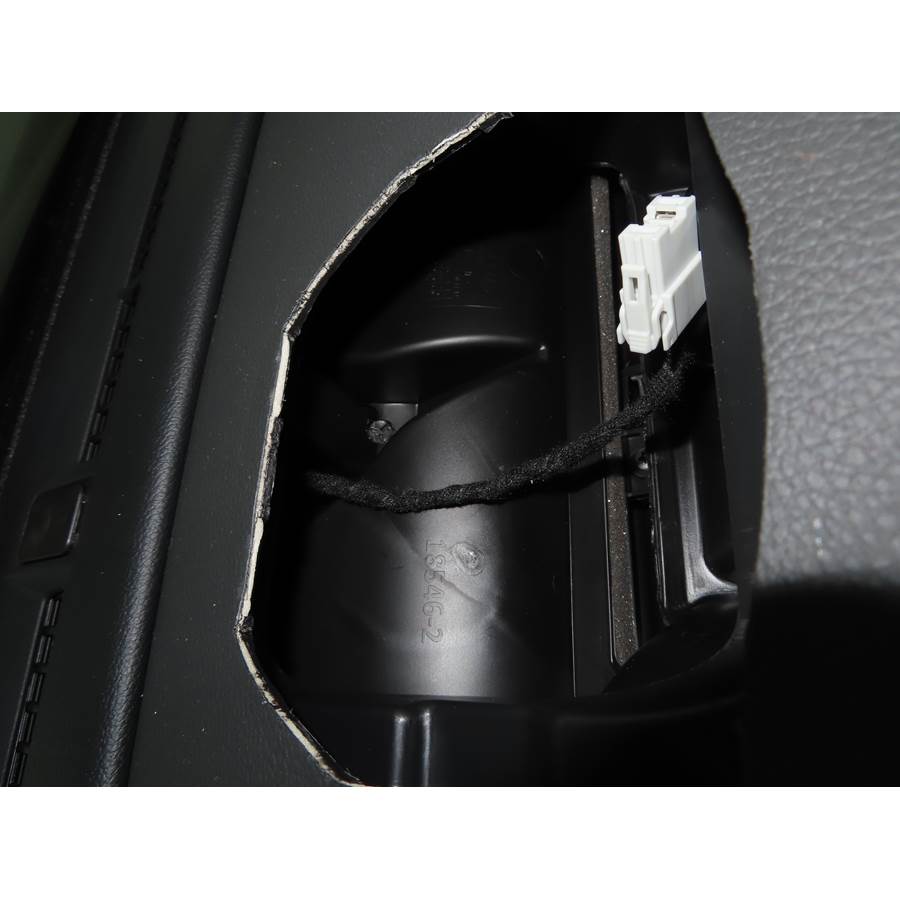 2019 Honda Insight Center dash speaker removed