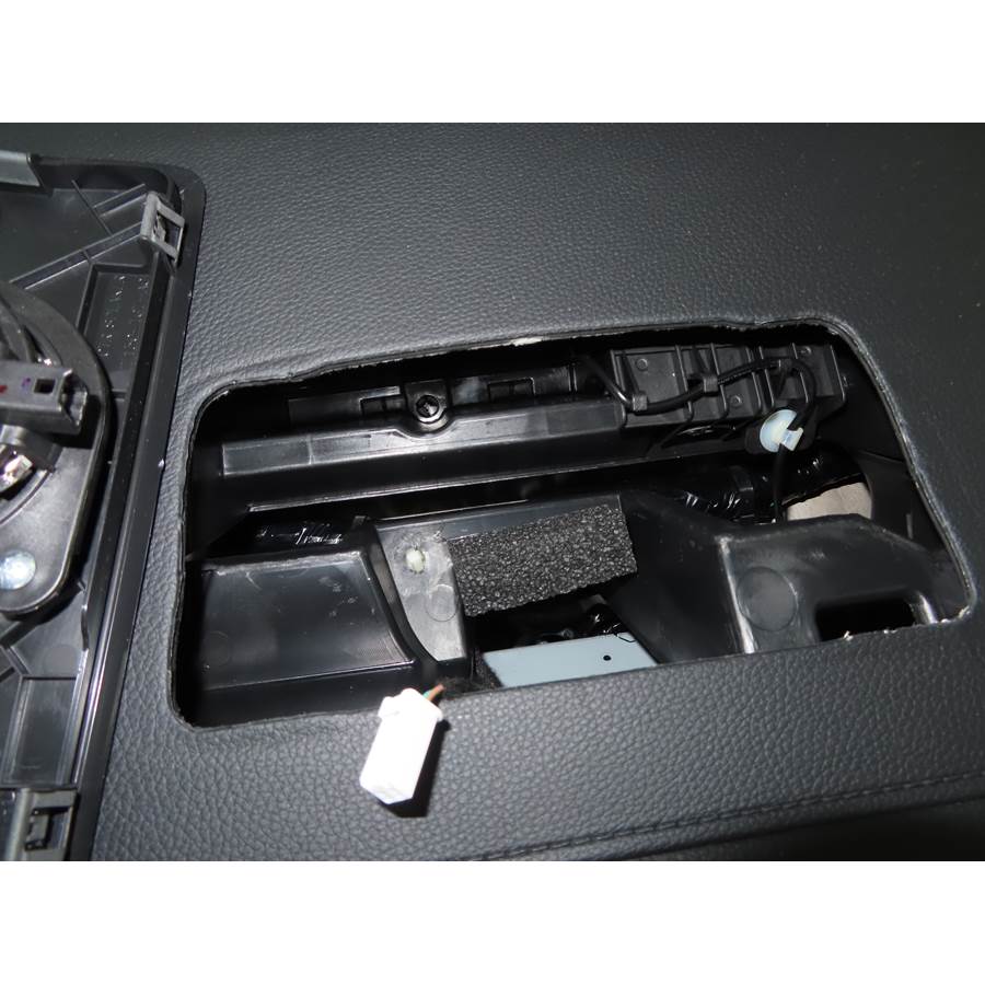2025 Honda Passport Center dash speaker removed