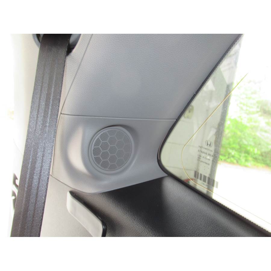 2018 Honda Pilot Rear pillar speaker location