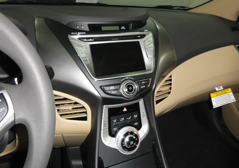 hyundai elantra sedan radio