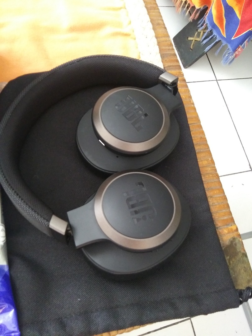 Jbl Live 650btnc Vs Beats Studio 3 Customer Reviews: JBL Live 650BTNC (Black) Wireless Bluetooth® over-ear