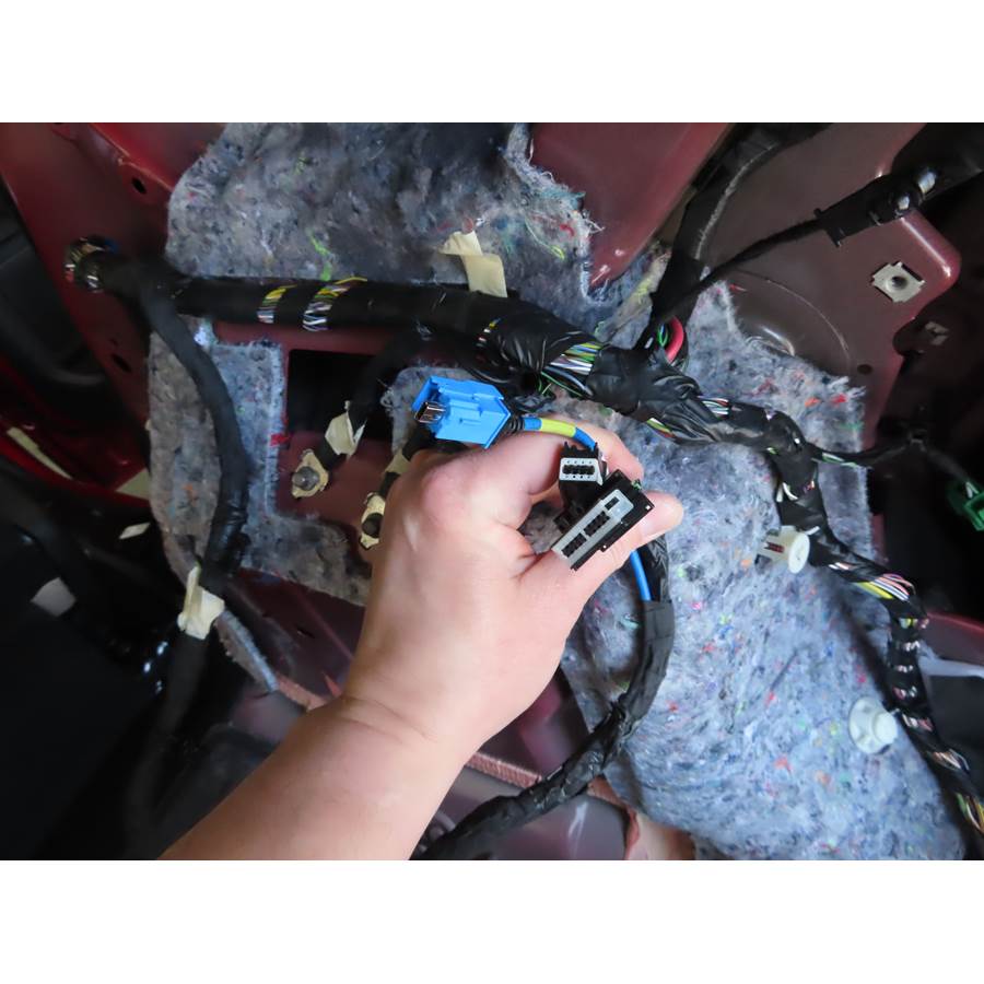 2021 Ford Escape Factory amp wiring