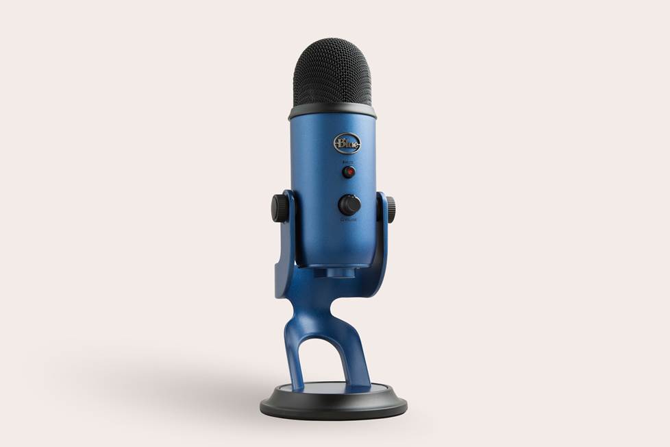 Yeti desktop microphone in blue