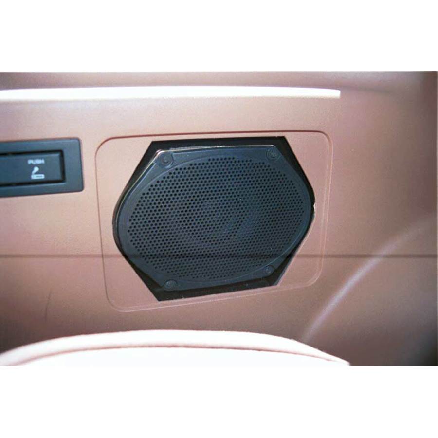2000 Ford Explorer Rear side panel speaker