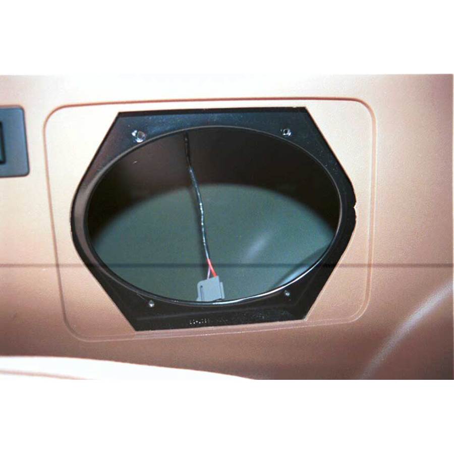 2000 Ford Explorer Rear side panel speaker removed
