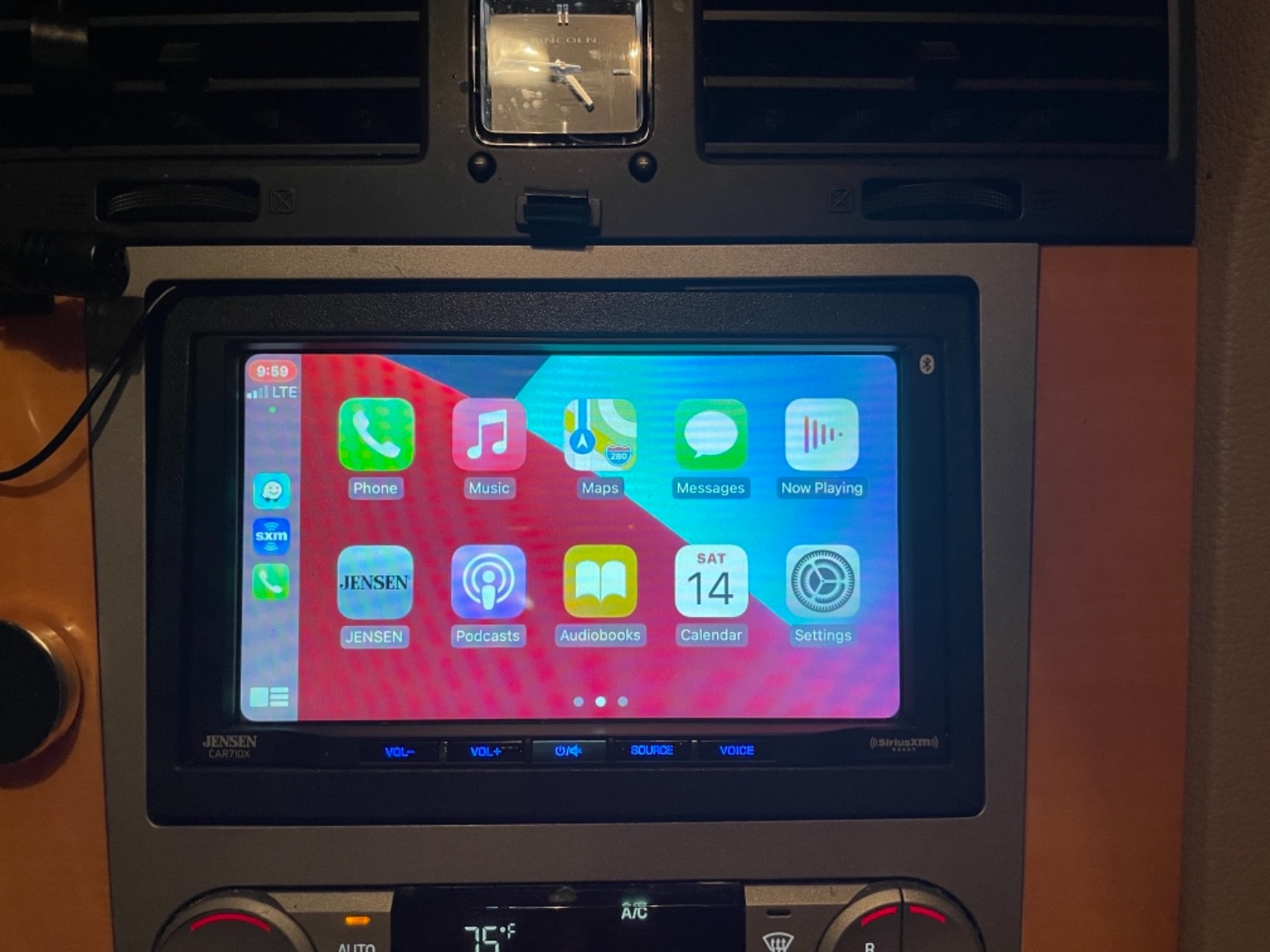 7 Receiver with Apple CarPlay, Android Auto and Camera Combo - CAR710X-BC