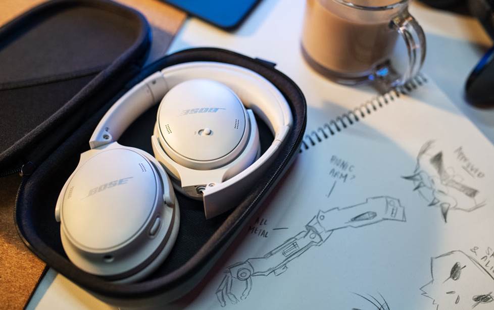 Bose QuietComfort 45 Review - Babbling Boolean