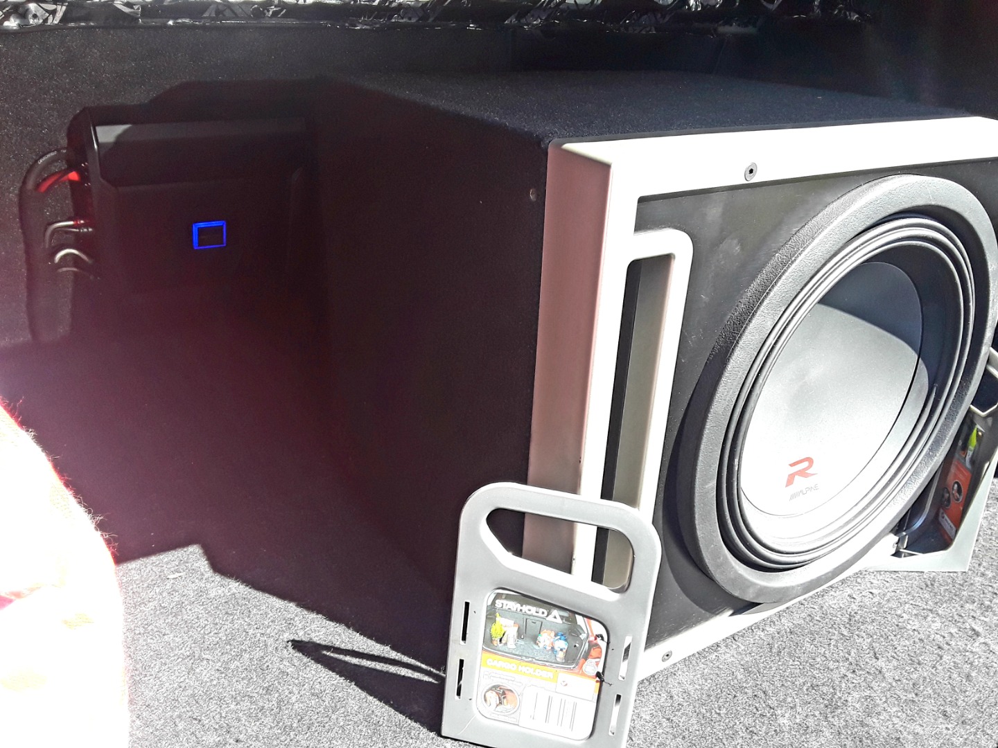 Alpine R2-A75M R-Series Mono Power Amplifier | The Fitting Bay