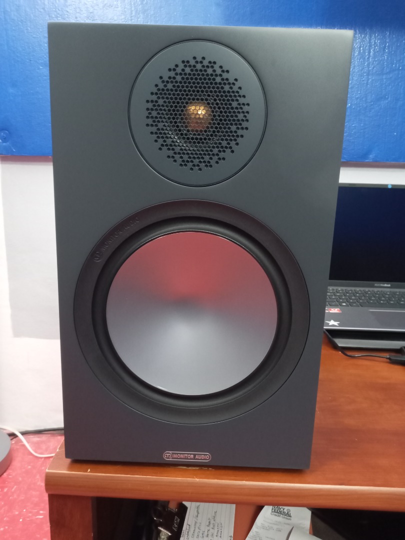 Customer Reviews: Monitor Audio Bronze 100 (Walnut) Bookshelf speakers ...