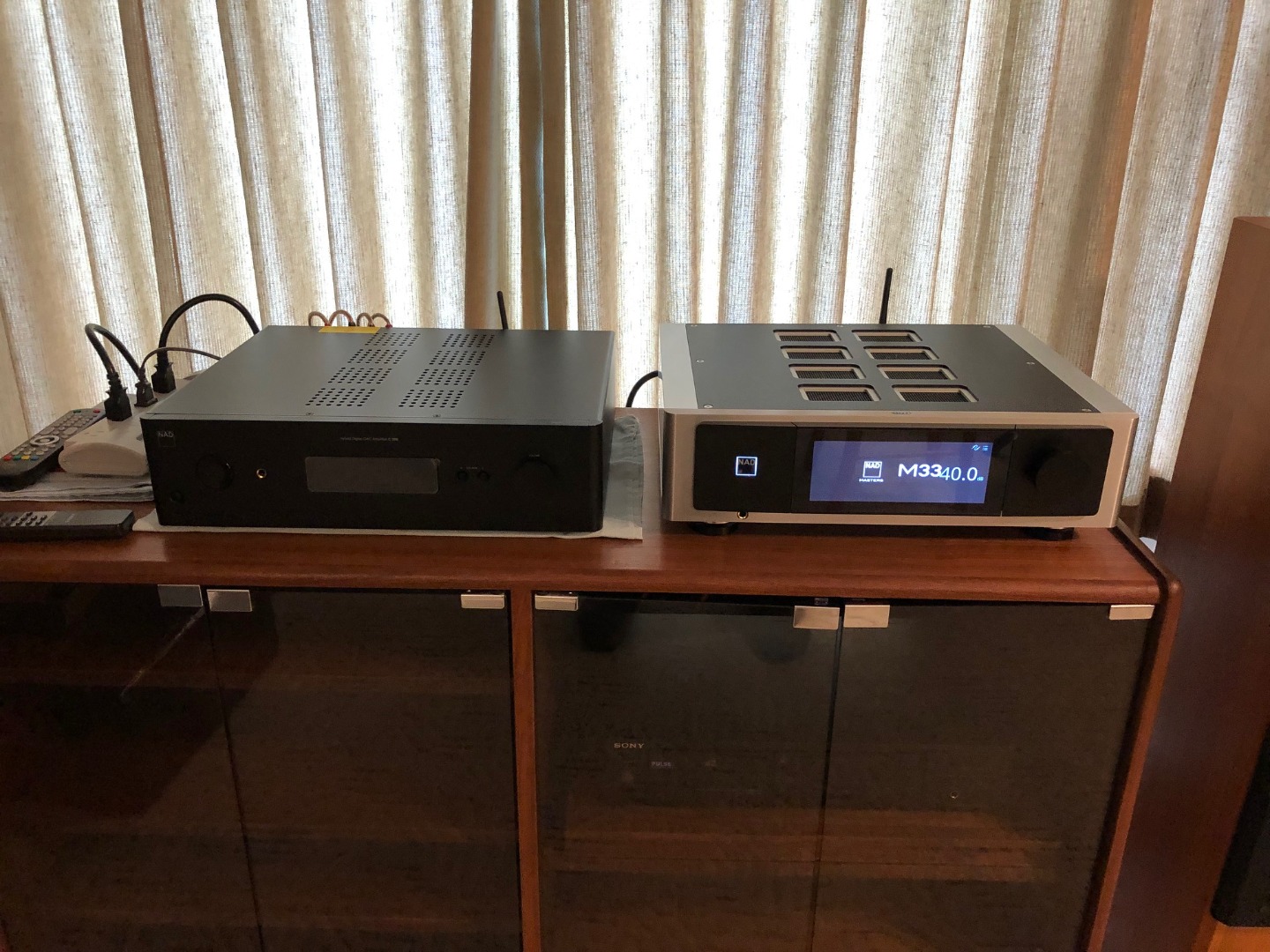 Customer Reviews: NAD Masters Series M33 Stereo integrated amplifier ...