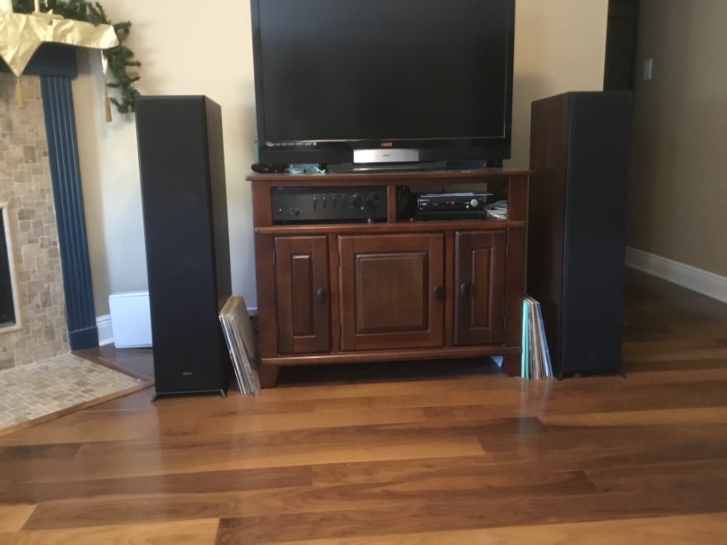 Customer Reviews Yamaha AS701 (Black) Stereo integrated amplifier with builtin DAC at Crutchfield