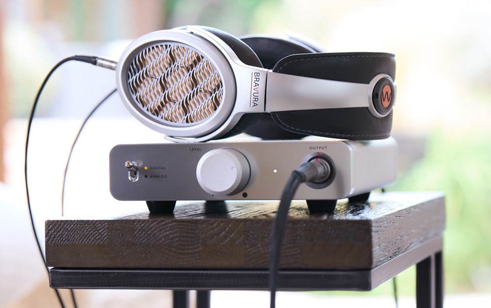 Warwick Bravura electrostatic headphones and amp