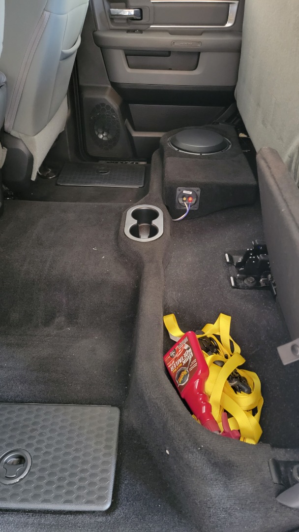 Customer Reviews: JL Audio Stealthbox® Custom-fit fiberglass enclosure ...