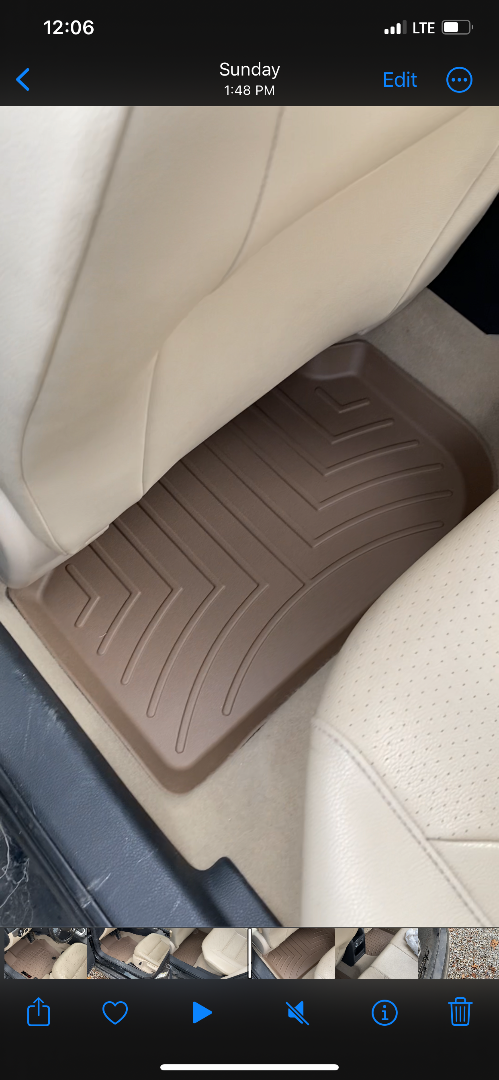 WeatherTech Vloermatten compatibel met: Land Cruiser V8 J200 (Details) 2008-22 | Beige | 1ste rij WeatherTech Vloermatten compatibel met: Land Cruiser V8 J200 (Details) 2008-22 | Beige | 1ste rij