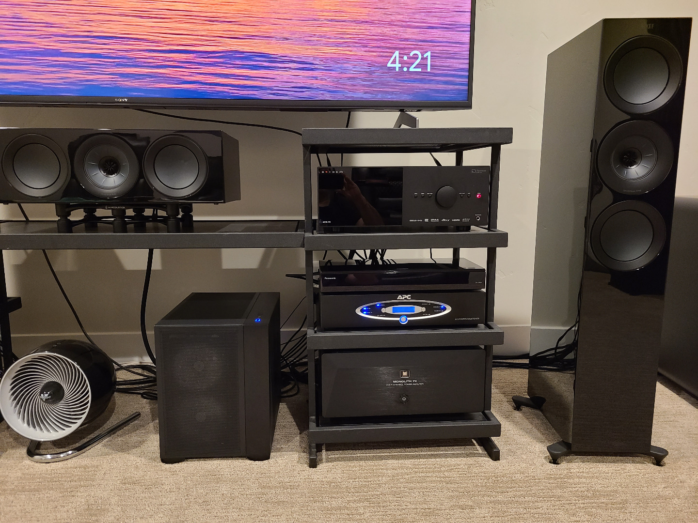 Review] isoACOUSTICS Aperta - Speaker Stands