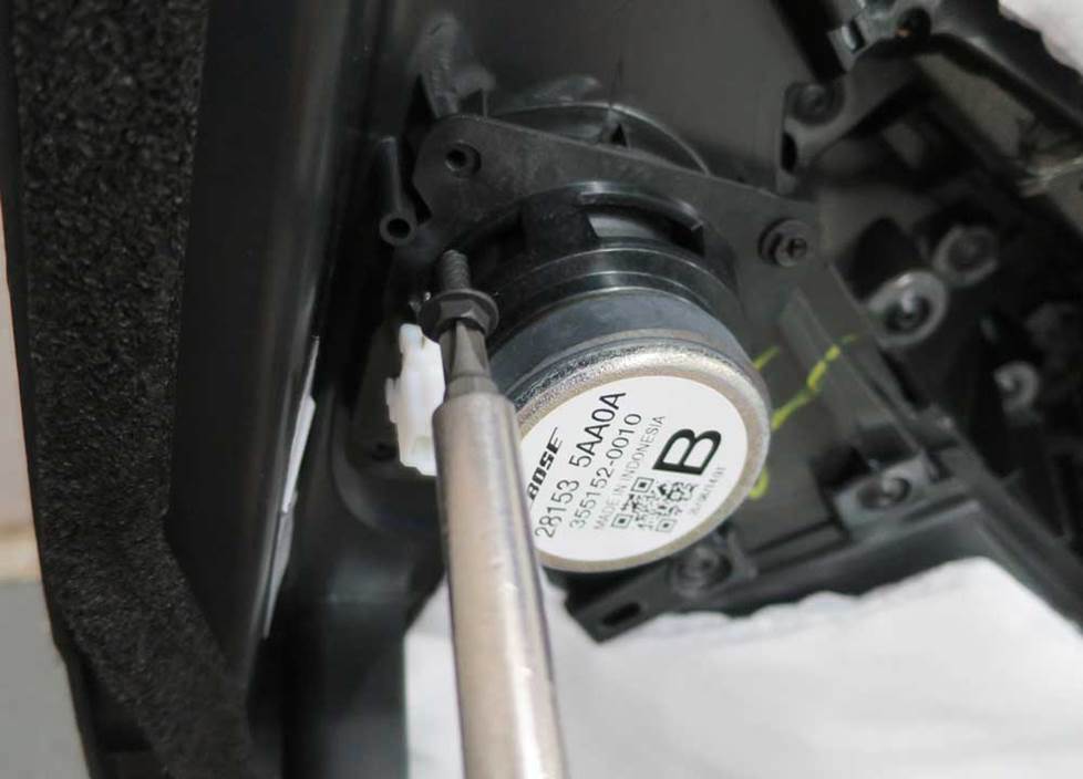 nissan maxima rear door speaker