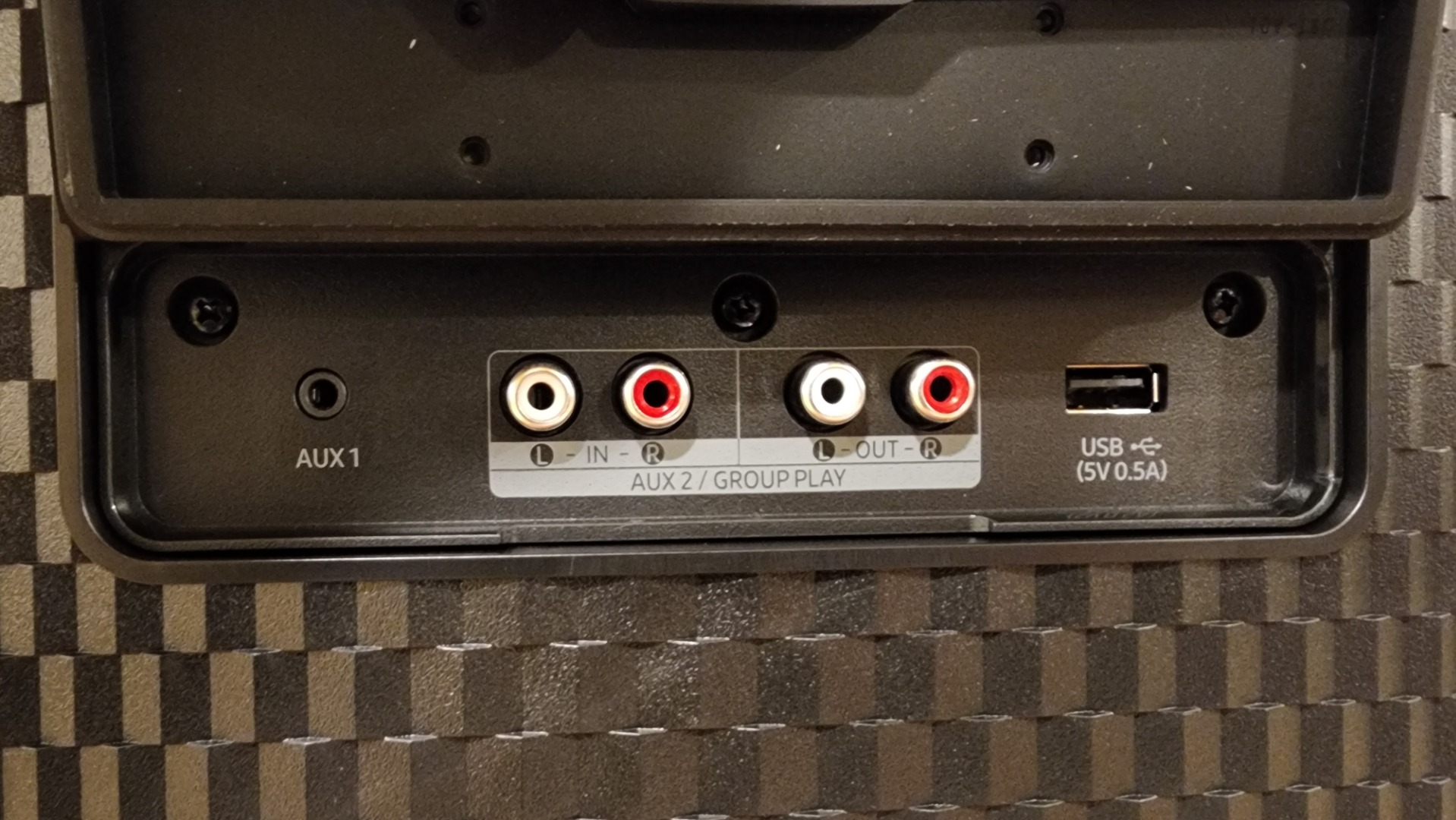 Customer Reviews Samsung MXST40B Sound Tower Portable Bluetooth® speaker with light display at