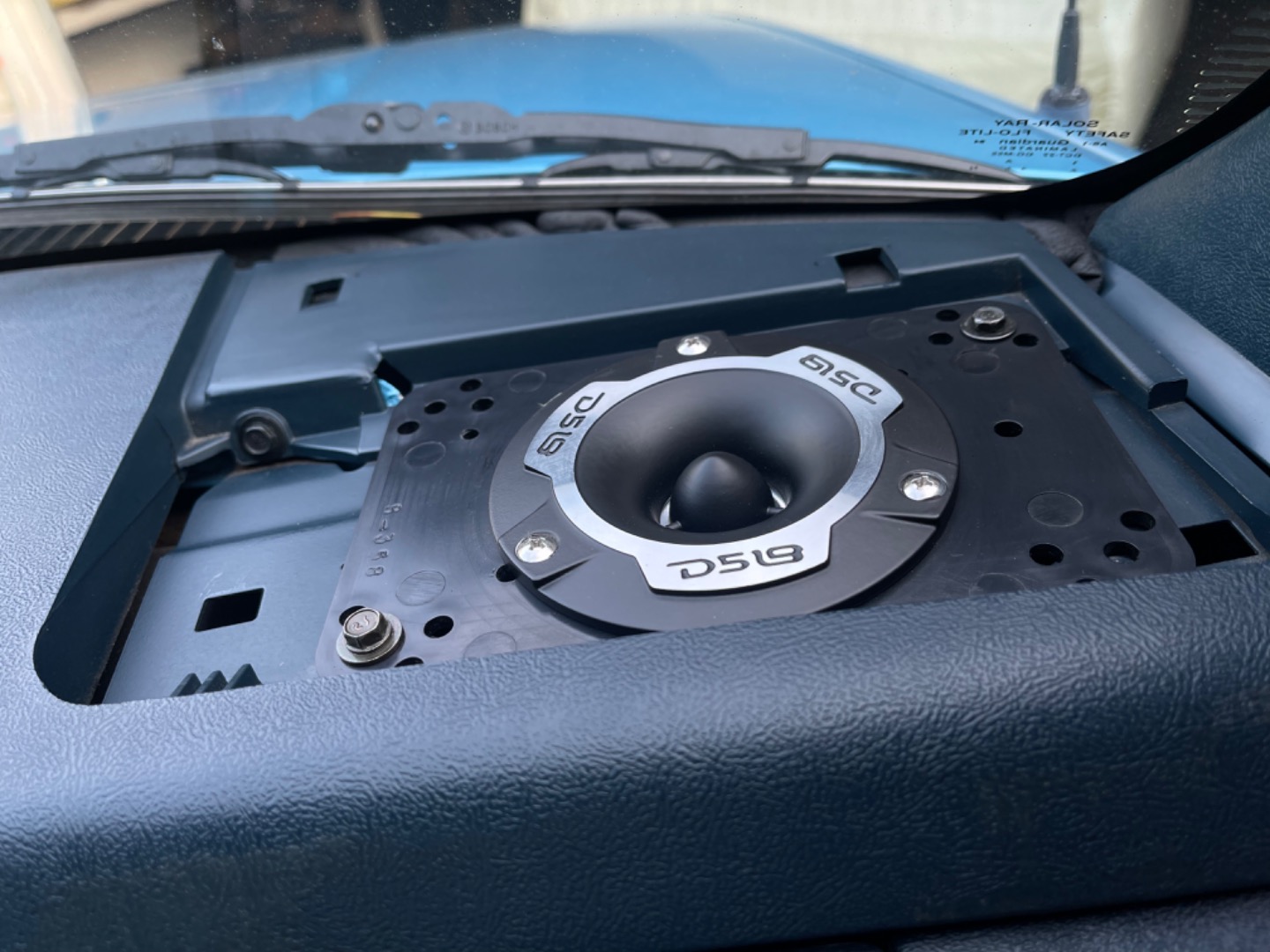 Customer Reviews Metra 82358C Speaker Mounting Brackets Install 31/2