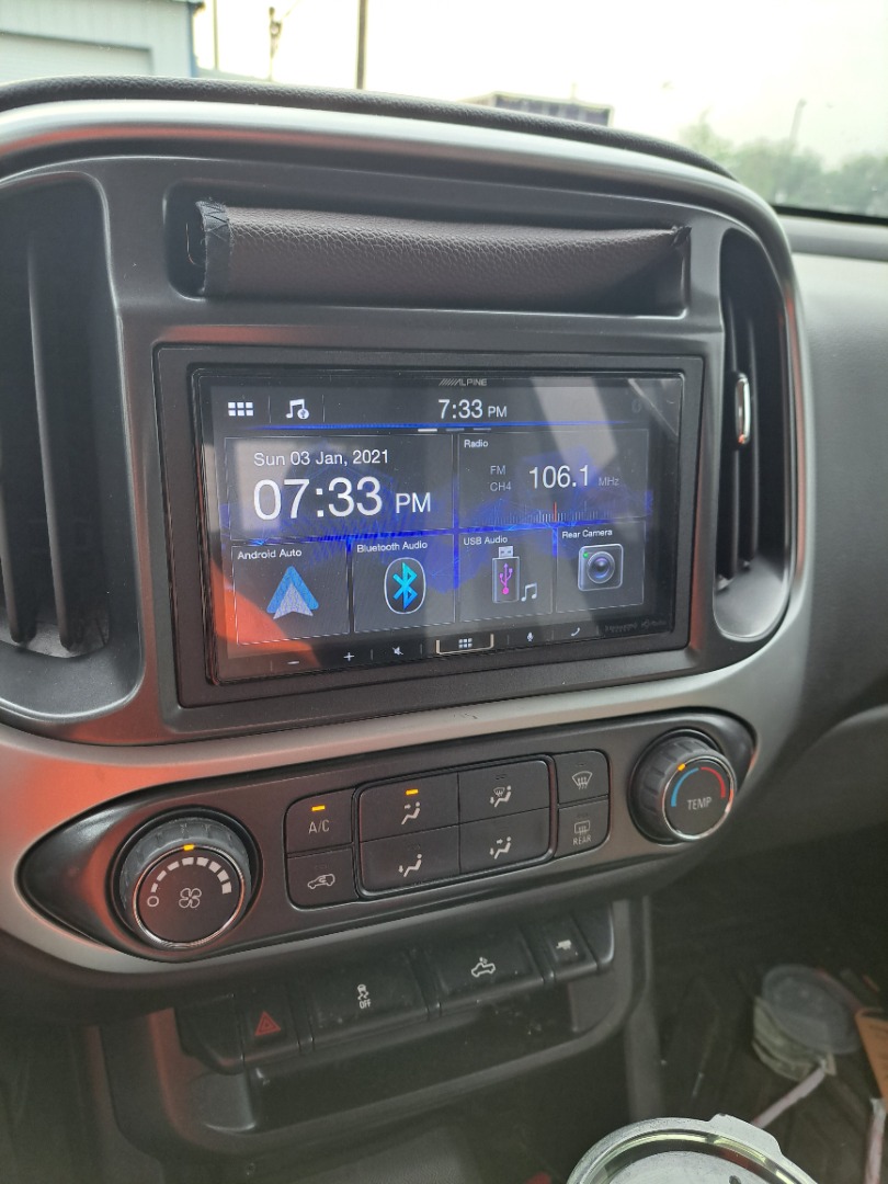 Alpine aftermarket stereo head units - InCarTec