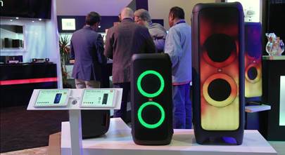 Video: JBL PartyBox Bluetooth party speaker with light display