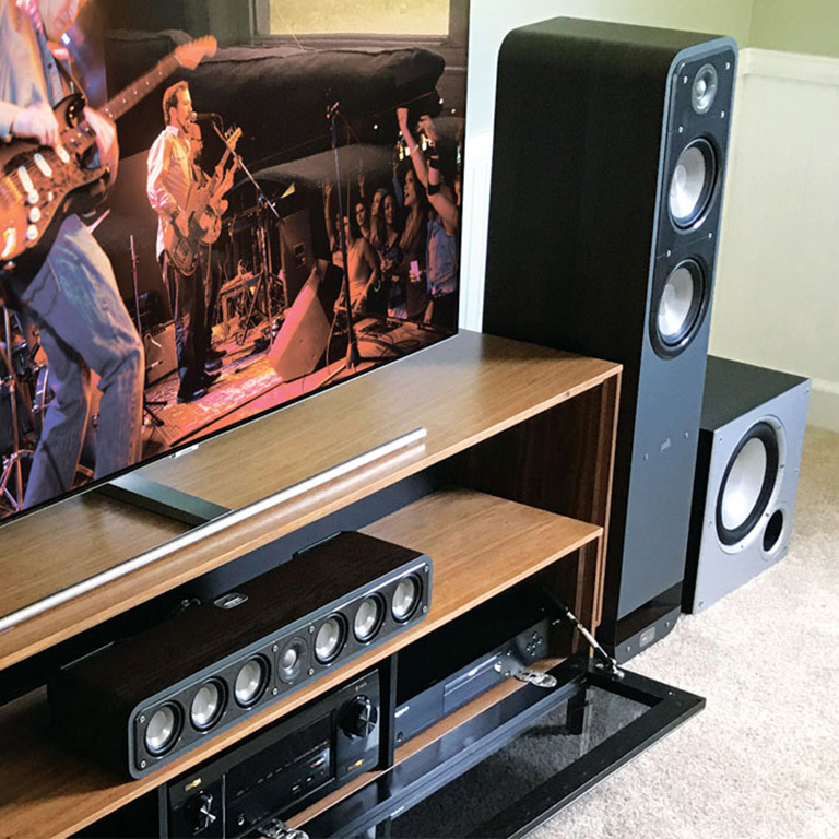 Build a home theater system
 Our expert shows you how to put together a well-matched surround sound system. Learn the role that each speaker plays and get tips for choosing the right ones.	
See how it's done