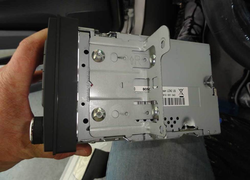 nissan sentra radio removal