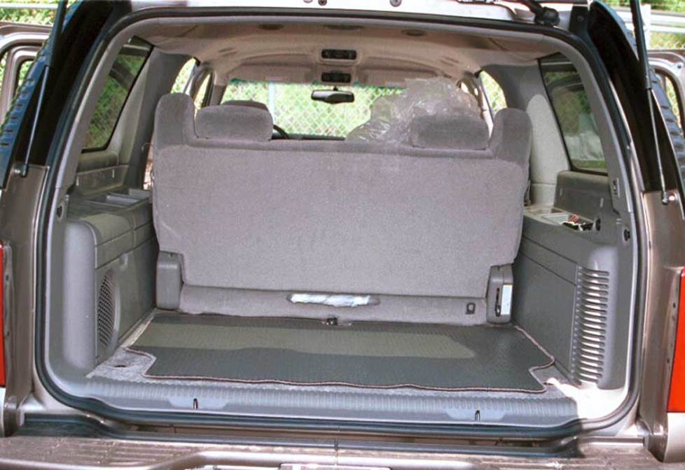 chevy suburban gmc yukon xl cargo area