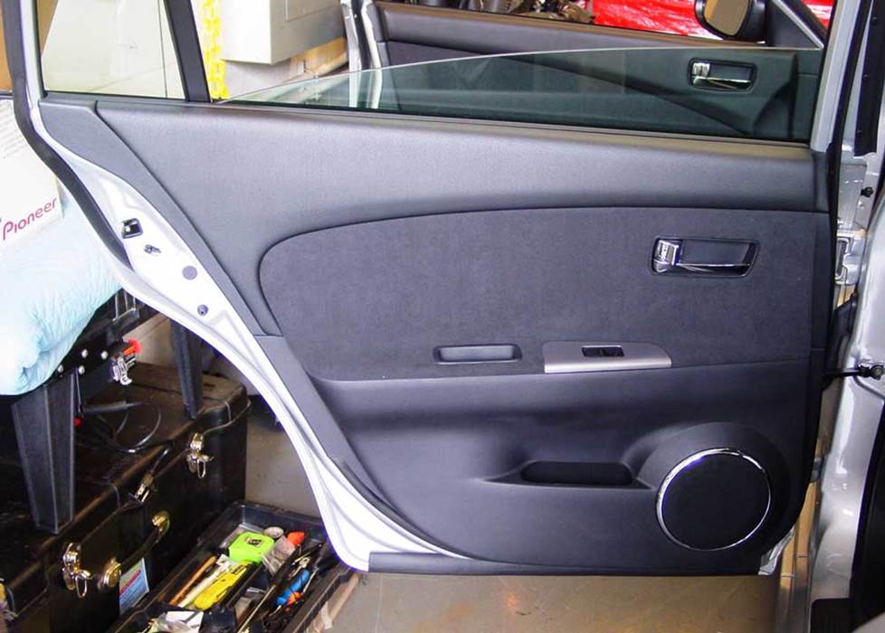Nissan Altima Bose rear door speaker