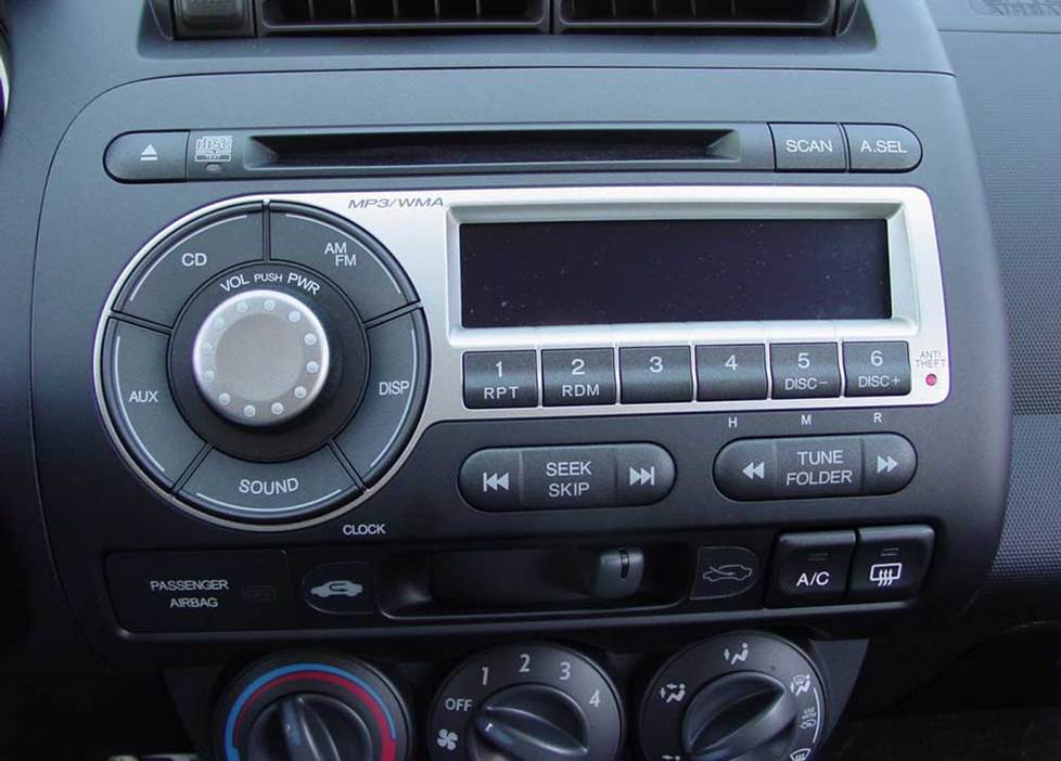 Honda Fit radio
