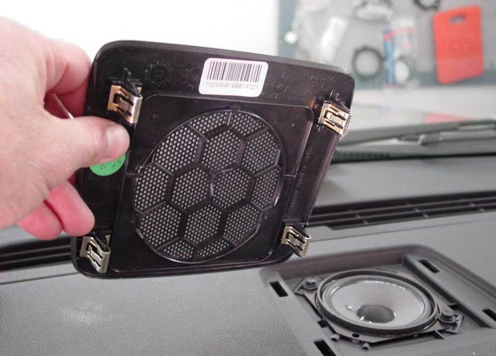 Chevy Suburban Bose dash speaker
