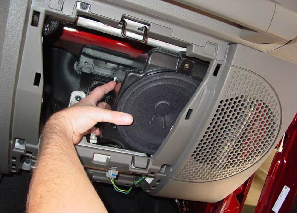Jeep dash 2025 speakers