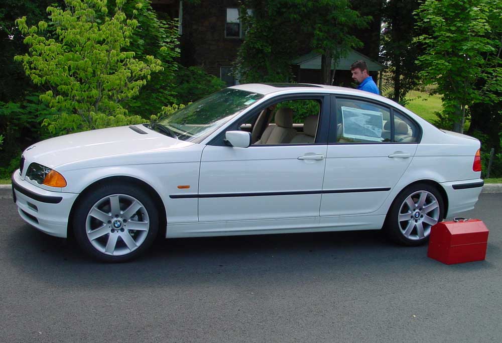 1999-2005 BMW 3 Series sedan
