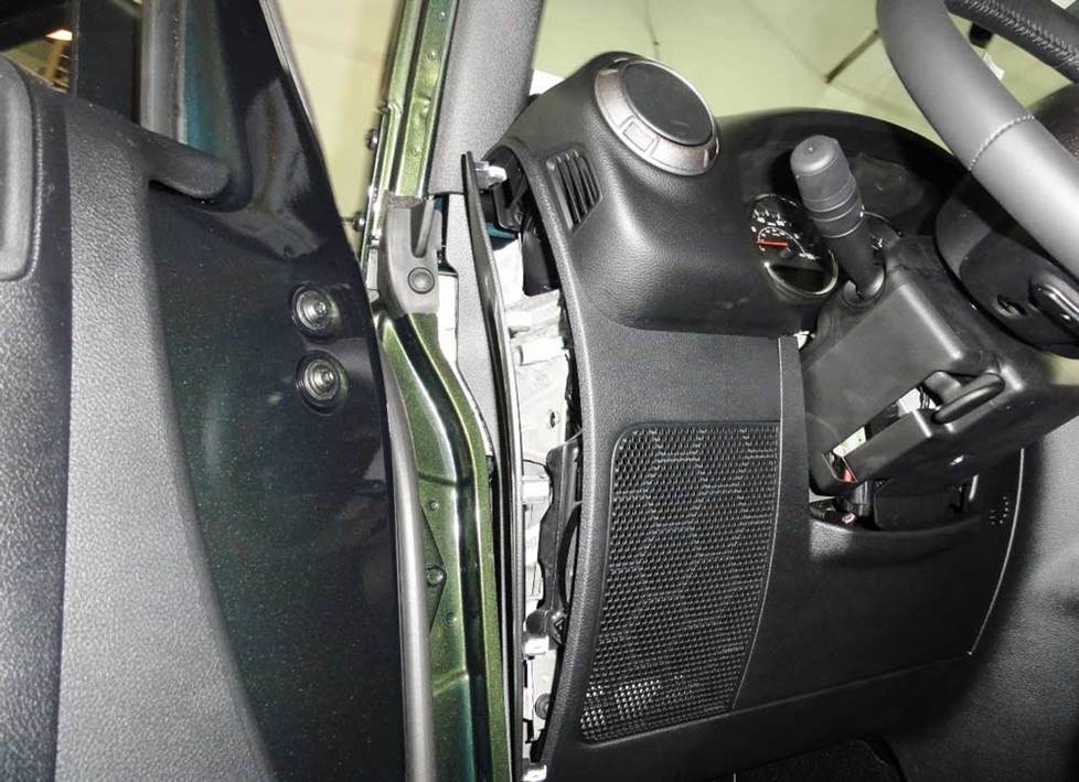 Jeep Wrangler dash speaker