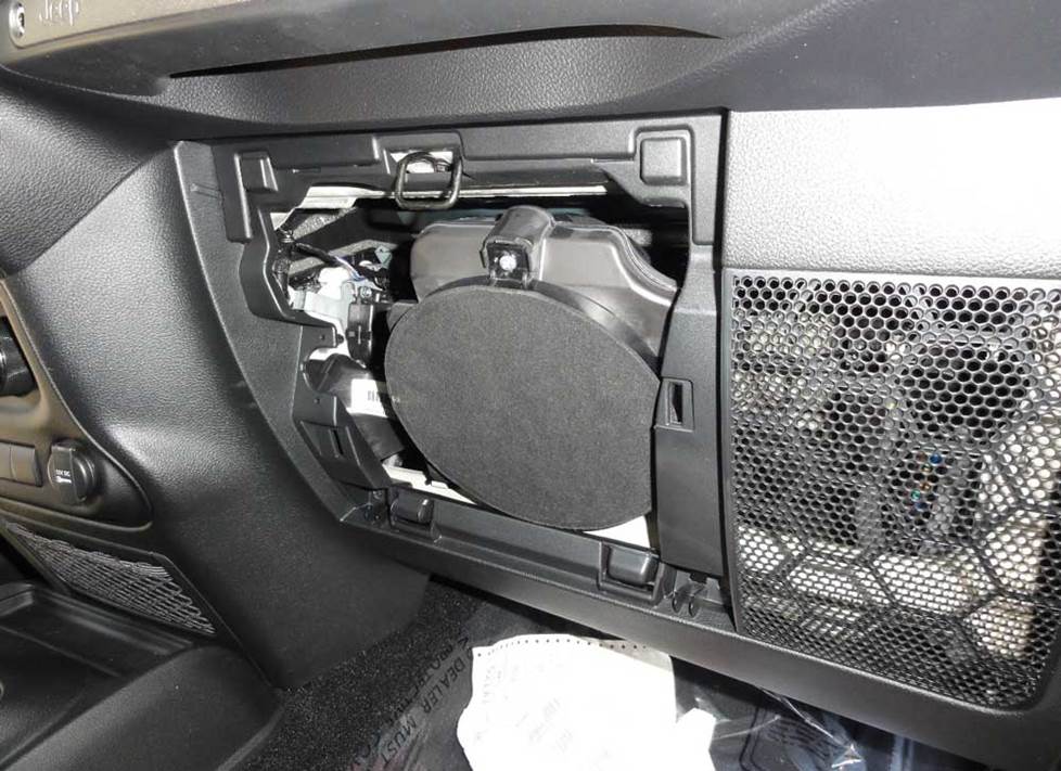 Jeep Wrangler dash speaker