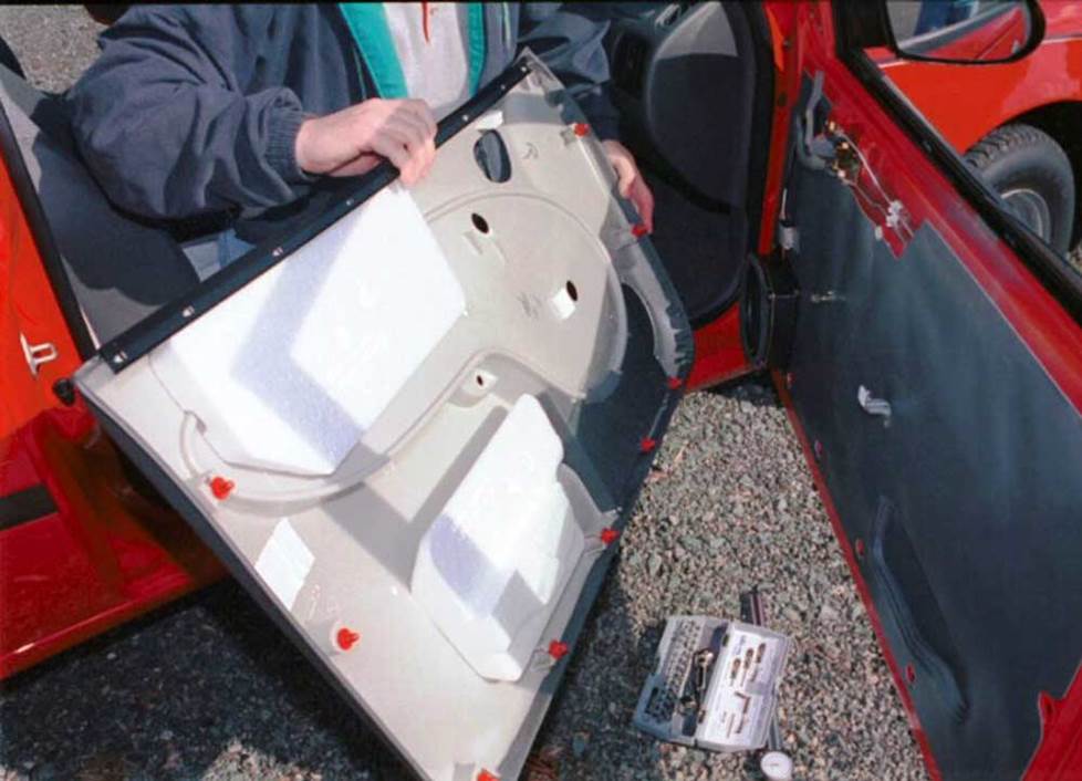 chevy geo metro door panel