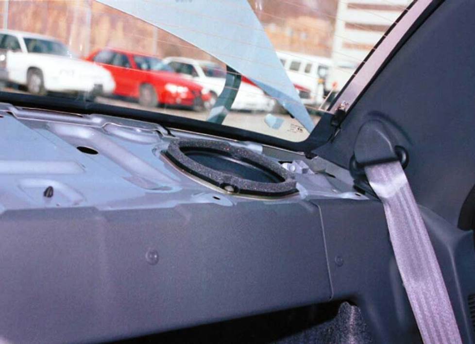 gro chevy metro rear deck speakers