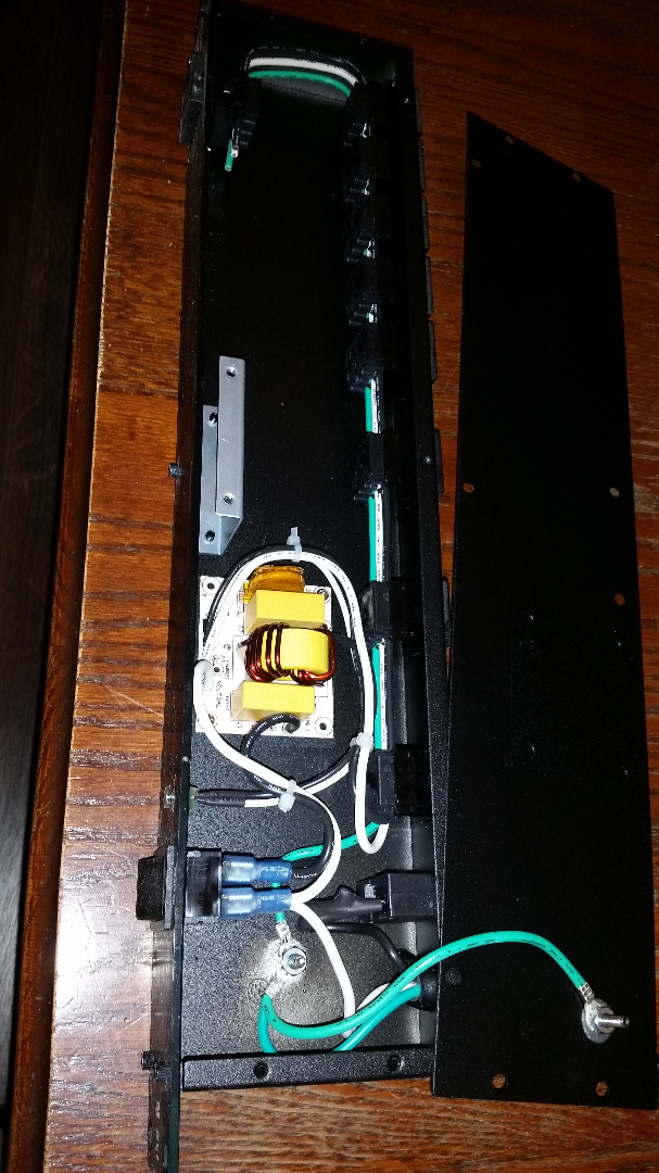 Customer Reviews: Furman M-8x2 Power line conditioner and
