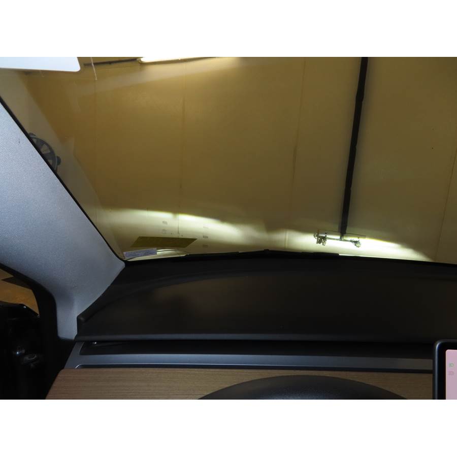 2020 Tesla Model Y Dash speaker location