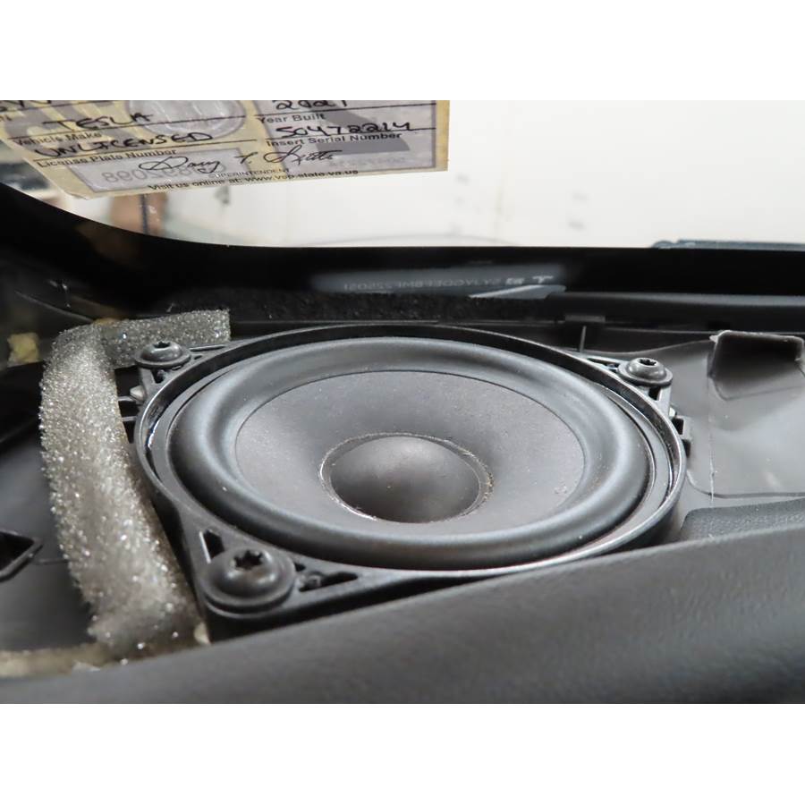 2020 Tesla Model Y Dash speaker