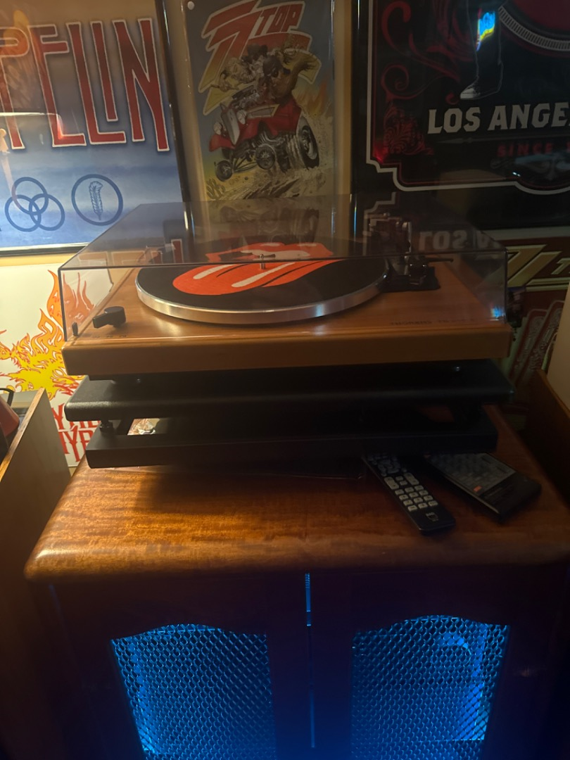 Customer Reviews Pangea Audio Vulcan Turntable Wallmounted Premier SE