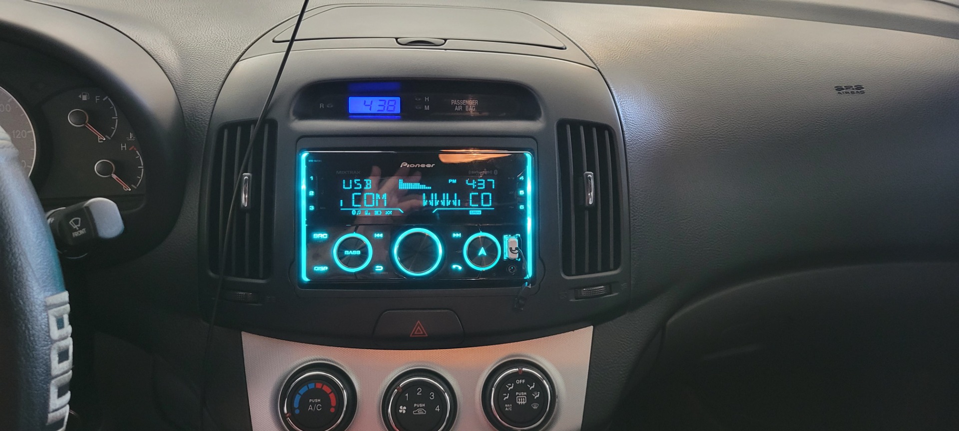 Metra 95-7326 Double DIN Dash Kit For 2007-2010 Hyundai Elantra - Black, Direct Fit Installation 8 thumbnail image
