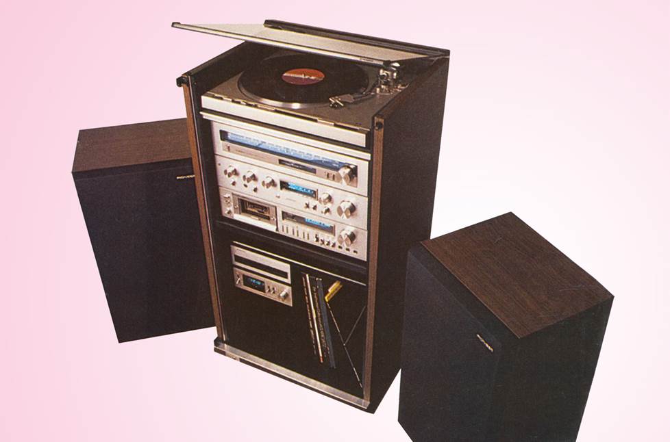Vintage 1981 Pioneer home stereo rack system