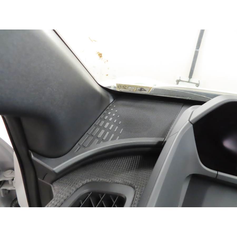 2024 Subaru Solterra Dash speaker location