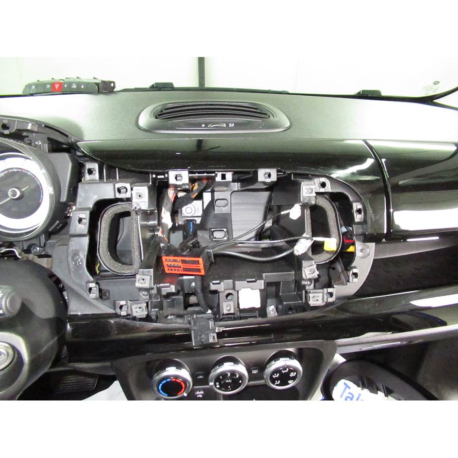 2015 Fiat 500L Factory radio removed