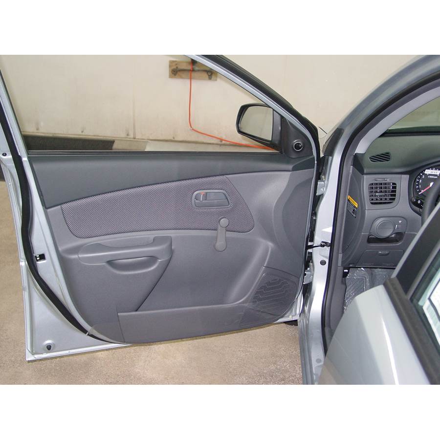 2008 Kia Rio Front door speaker location